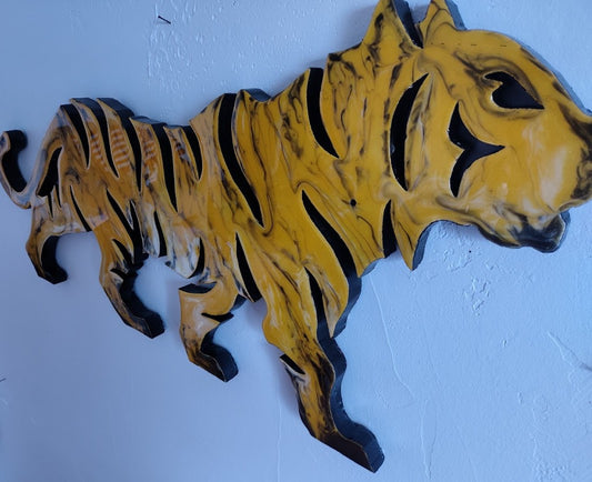 Tiger Resin Art Wall Decor 35"